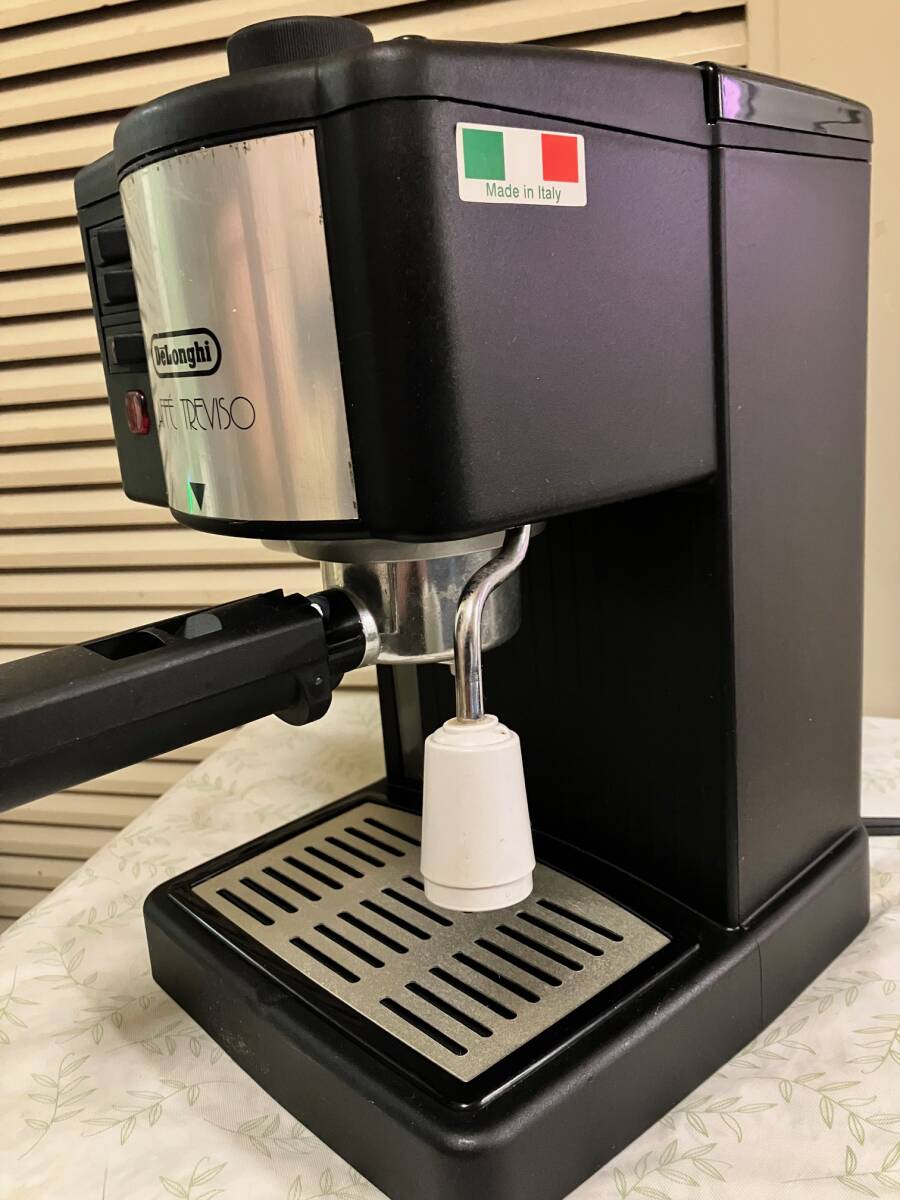 イタリア・デロンギ社製 エスプレッソ・カプチーノメーカーのカフェ・トレビソBAR14 美品 使用１０回以下_画像3