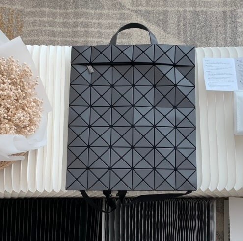BAO BAO ISSEY MIYAKE フラップバックパック リュック 40*34cm_画像3