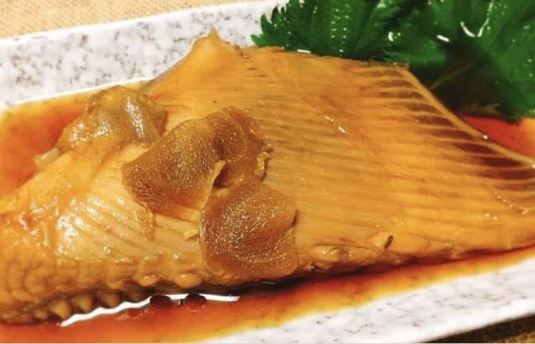 エイヒレ 生　1キロ （追加購入可能）送料一律 鮮度抜群 愛媛県豊後水道産漁師直送 他鮮魚アリ！ 冷凍発送　アカエイ_画像3