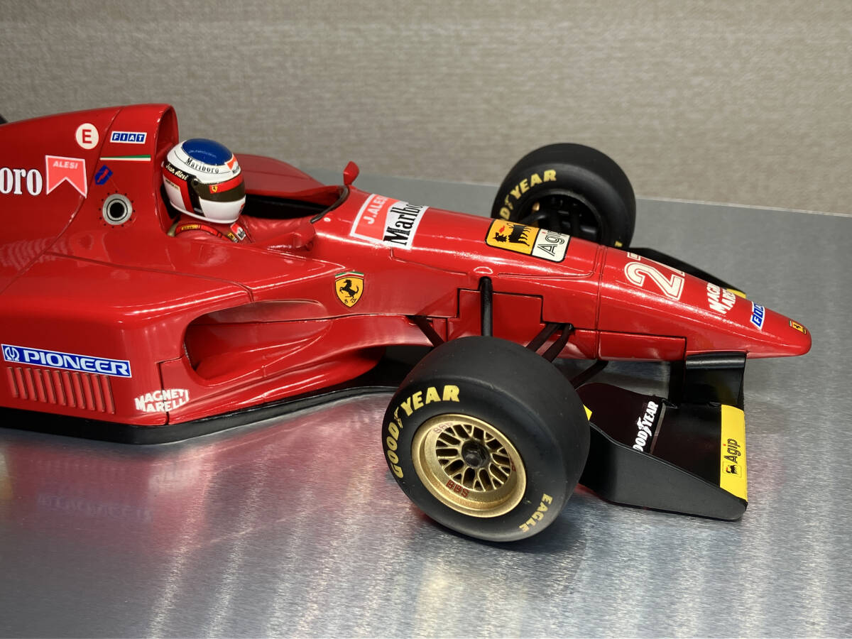 ミニチャンプス 1/18 フェラーリ 412T1 1994年 ジャン アレジ マルボロ タバコ仕様 ジャンク Ferrari Minichamps PMA　F1_画像4
