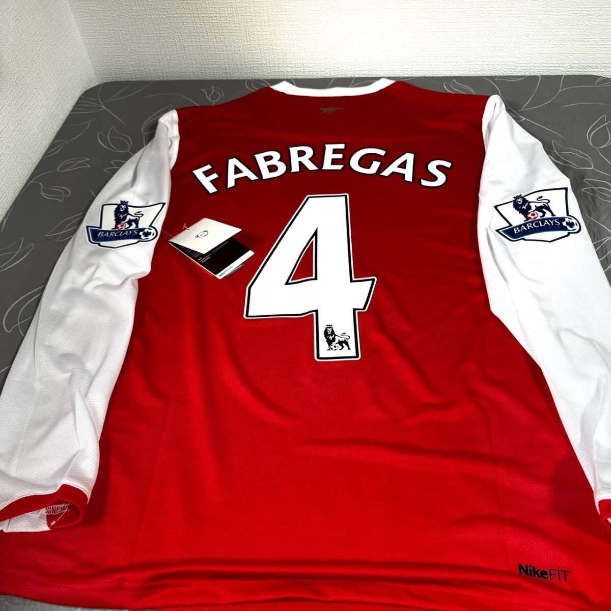 セスク・ファブレガス　オーセンティック　アーセナル　ウェア　ユニフォーム_画像1