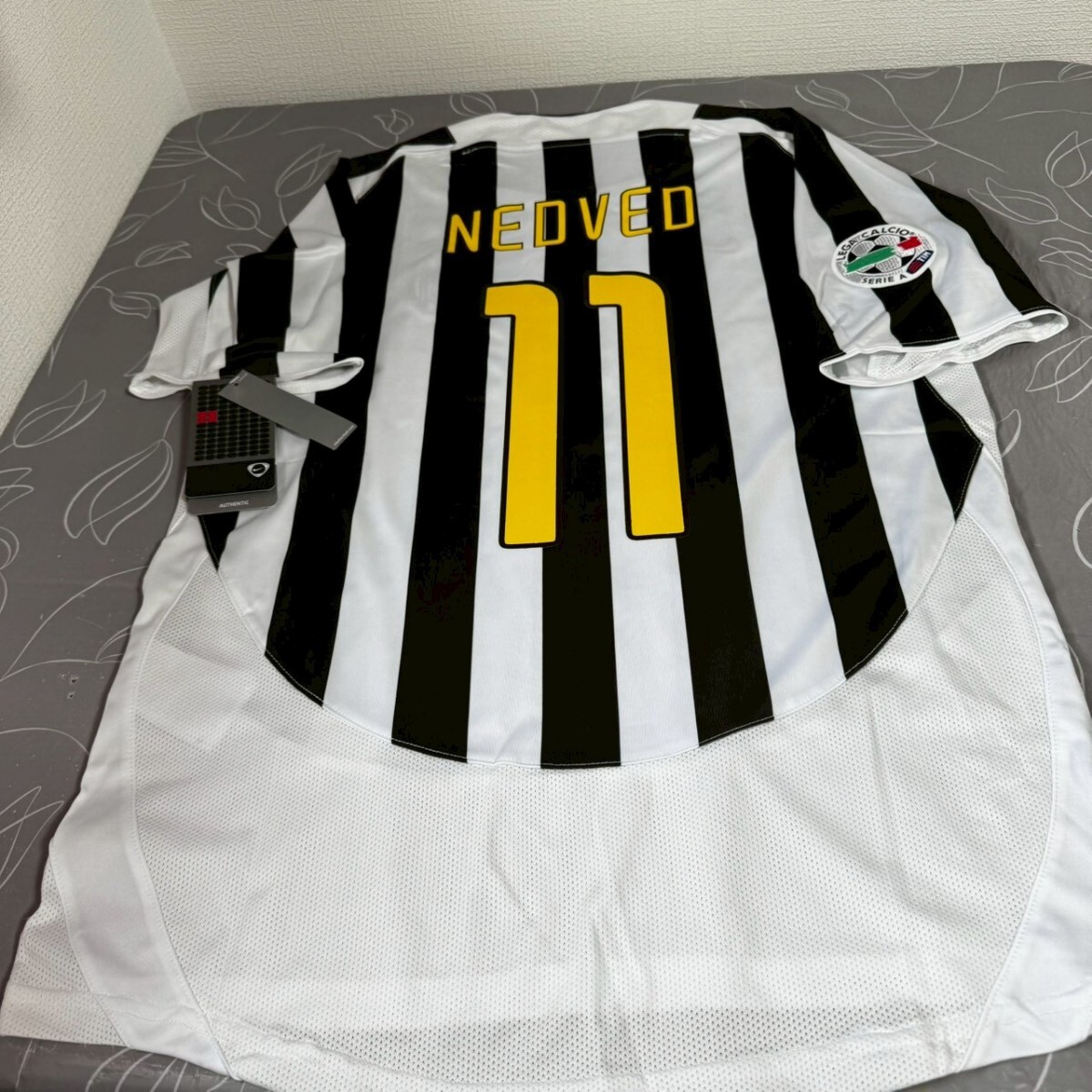 ネドベド　オーセンティック　ユベントス　ウェア　ユニフォーム_画像1