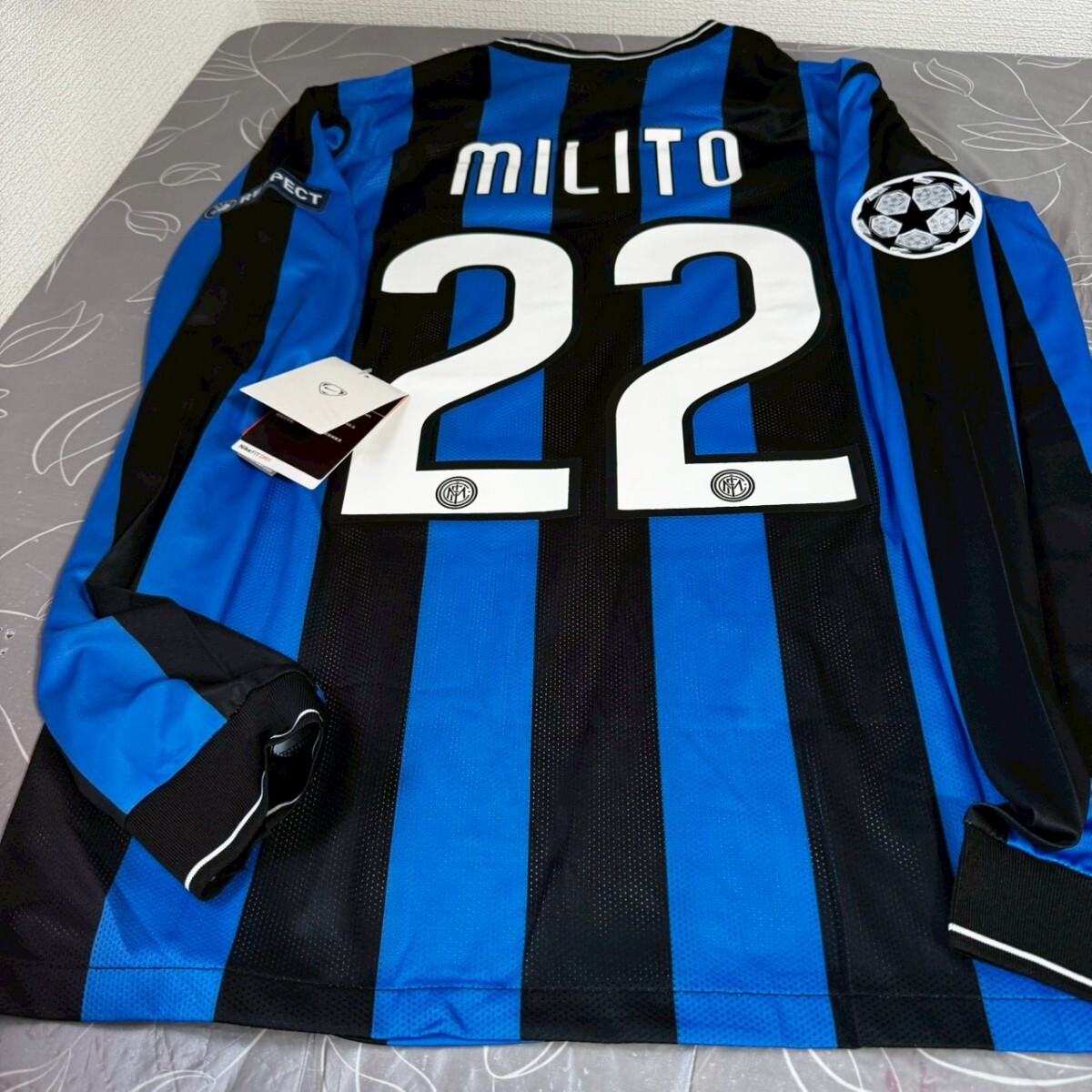 ディエゴ・ミリート　インテル　ウェア　ユニフォーム_画像1