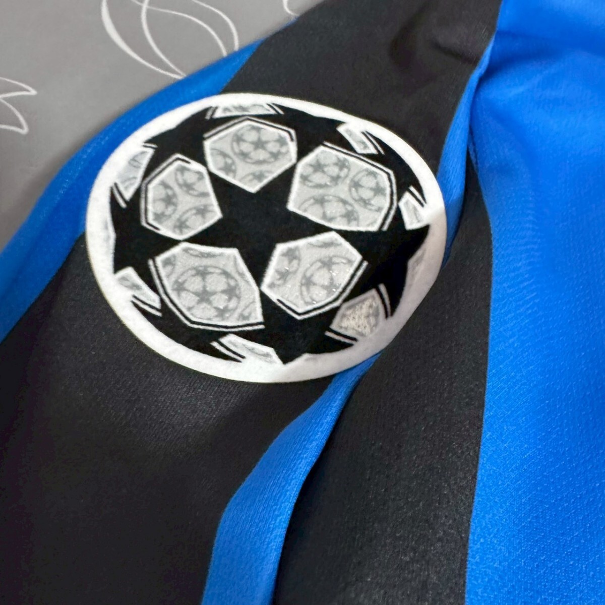 ディエゴ・ミリート　インテル　ウェア　ユニフォーム_画像3