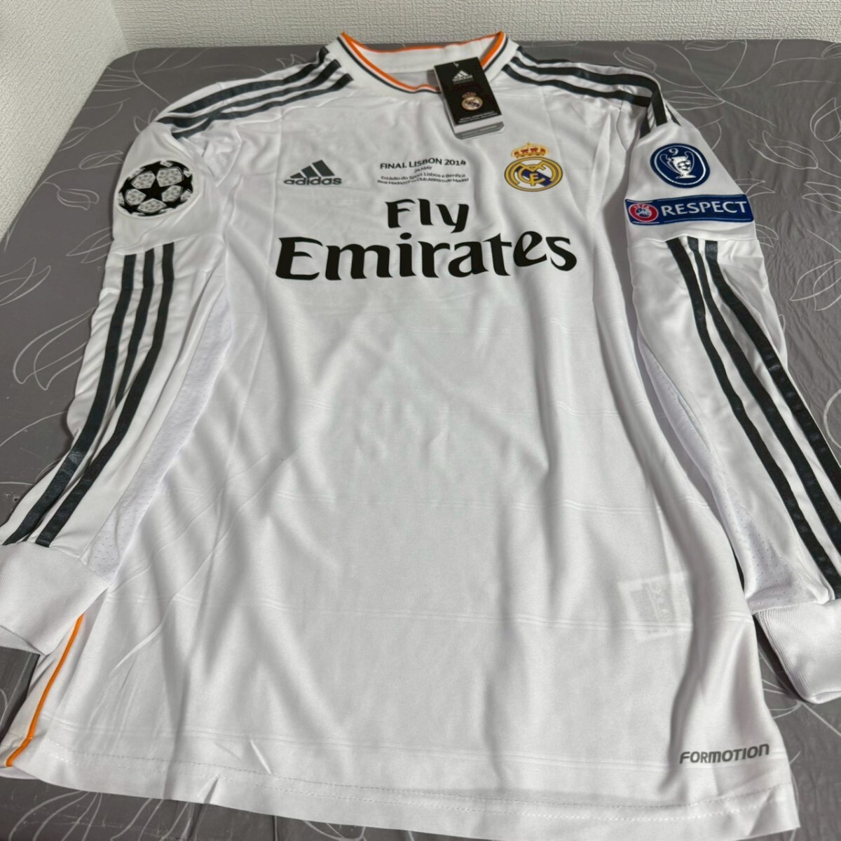 クリスティアーノ・ロナウド　選手用オーセンティック仕様　レアル・マドリード　ウェア　ユニフォーム 　_画像2