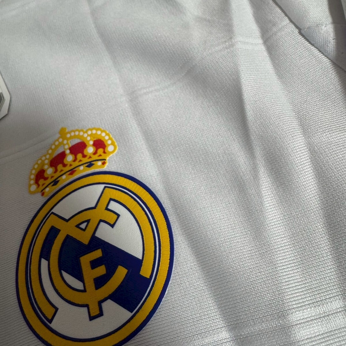 クリスティアーノ・ロナウド　選手用オーセンティック仕様　レアル・マドリード　ウェア　ユニフォーム 　_画像3