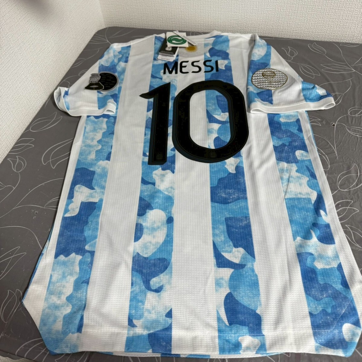 リオネル・メッシ　オーセンティック　アルゼンチン代表　バルセロナ　ラ・リーガ　ウェア　ユニフォーム_画像2