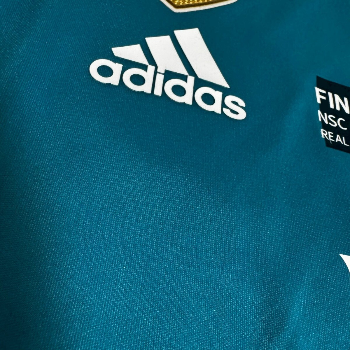 クリスティアーノ・ロナウド　選手用オーセンティック仕様　レアル・マドリード　ウェア　ユニフォーム 　_画像4