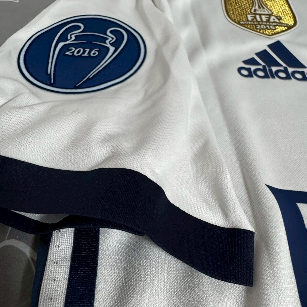 クリスティアーノ・ロナウド　選手用オーセンティック仕様　レアル・マドリード　ウェア　ユニフォーム 　_画像3