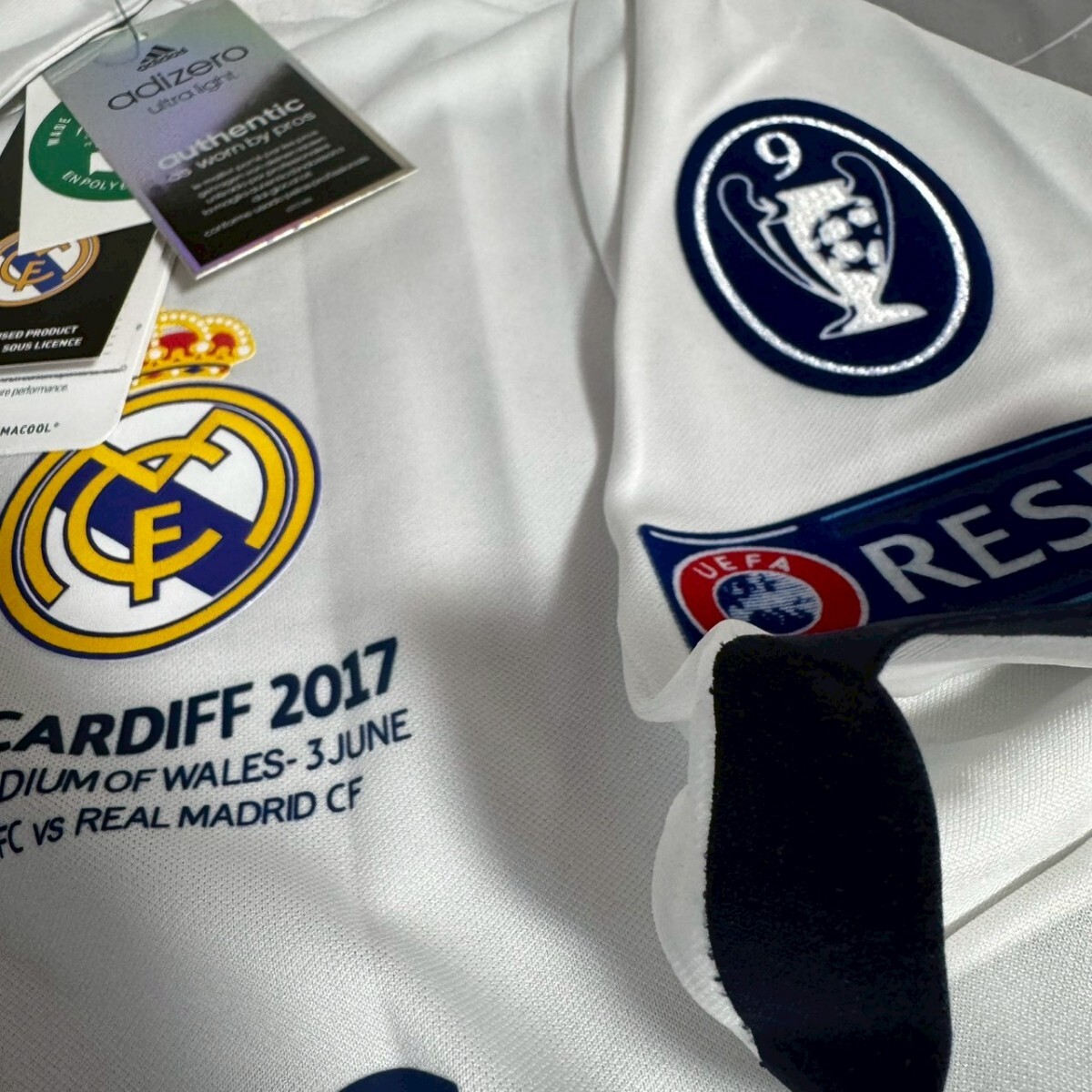 クリスティアーノ・ロナウド　選手用オーセンティック仕様　レアル・マドリード　ウェア　ユニフォーム 　_画像5