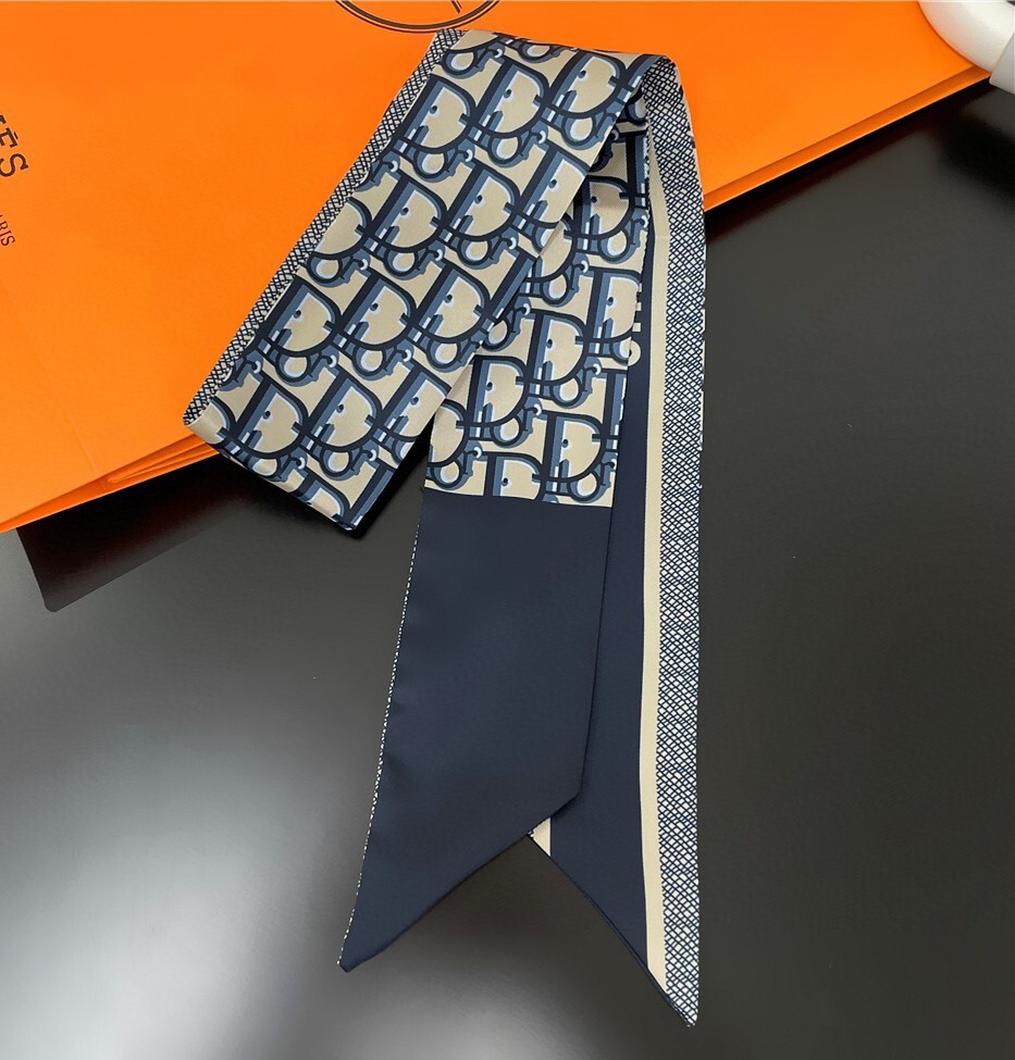 【BD-172】新品 シルク風 ネックスカーフ ヘアクセサリー リボン結び バックスカーフ 紺色_画像4