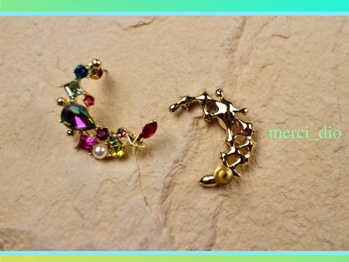 シップス SHIPS ジルコニア ラインストーン ムーン スタッドピアス ゴールドカラー 月 三日月 カラフル マルチカラー 新品 未使用 wai 6 _画像8