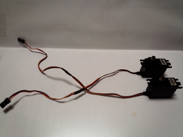 ＪＲ 製 サーボ ＮＥＳ-５０７　２個 セット　コード 延長して有ります。_画像4
