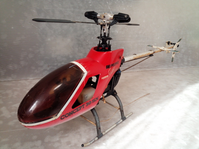 京商 製 コンセプト ３０ SX 部品取り、再生用に ヘッド周りにオプションパーツ付き_画像3