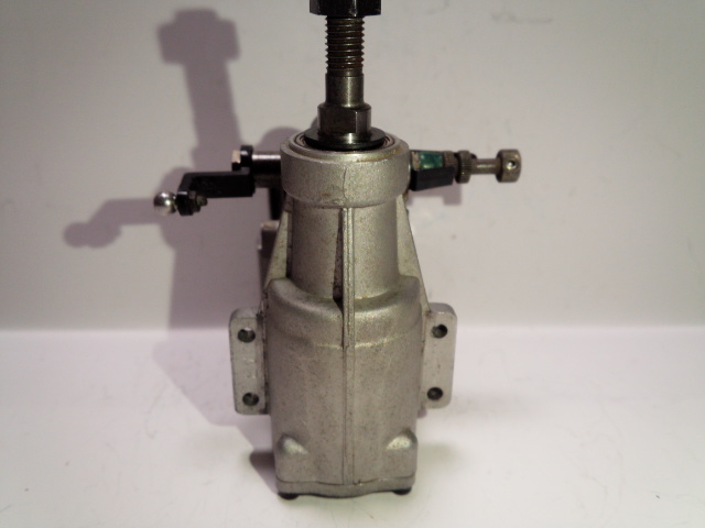 ＯＳ 製 ＭＡＸ ３２ F -Ｈ ABC　ヘリコプター用　エンジン_画像9