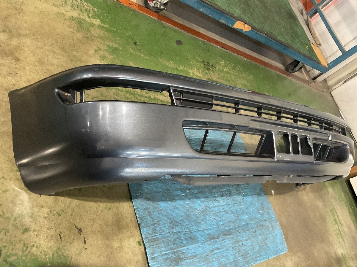 トヨタ カローラ AE101 フロントバンパー 52119-1A880 コーナーセンサー無 カラー№不明 青　(B3-701 ID:109 ）_画像2