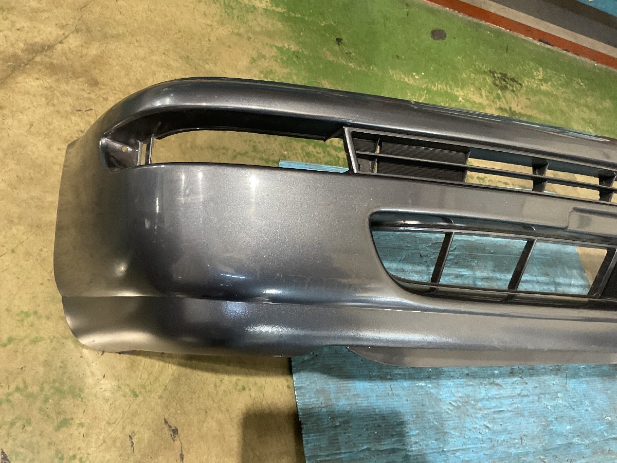 トヨタ カローラ AE101 フロントバンパー 52119-1A880 コーナーセンサー無 カラー№不明 青　(B3-701 ID:109 ）_画像5