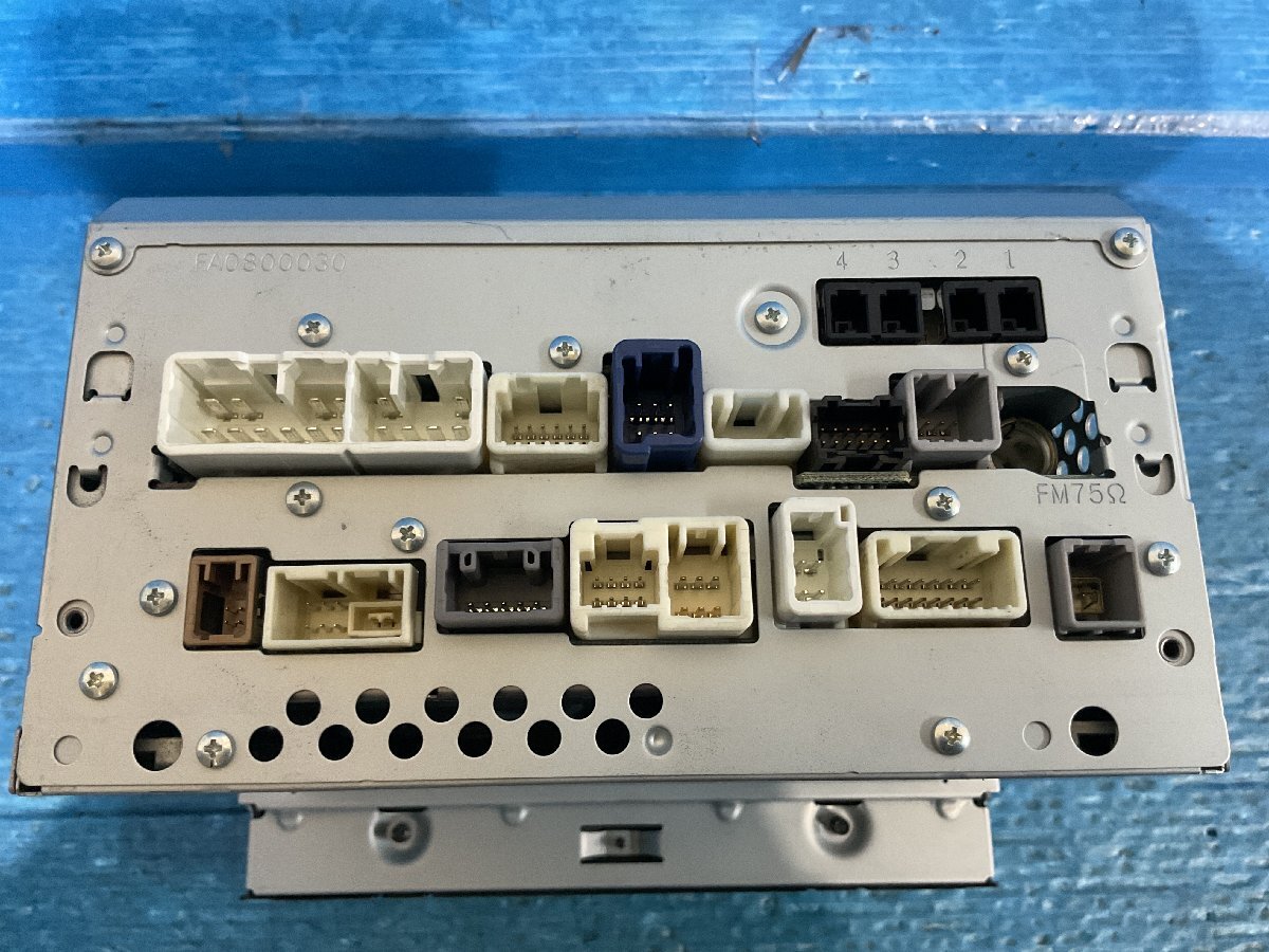 トヨタ純正 ナビ NHZN-X62G 08545-00V21 フルセグ 地図年式2012年 8インチ （A6-201 131000）_画像2