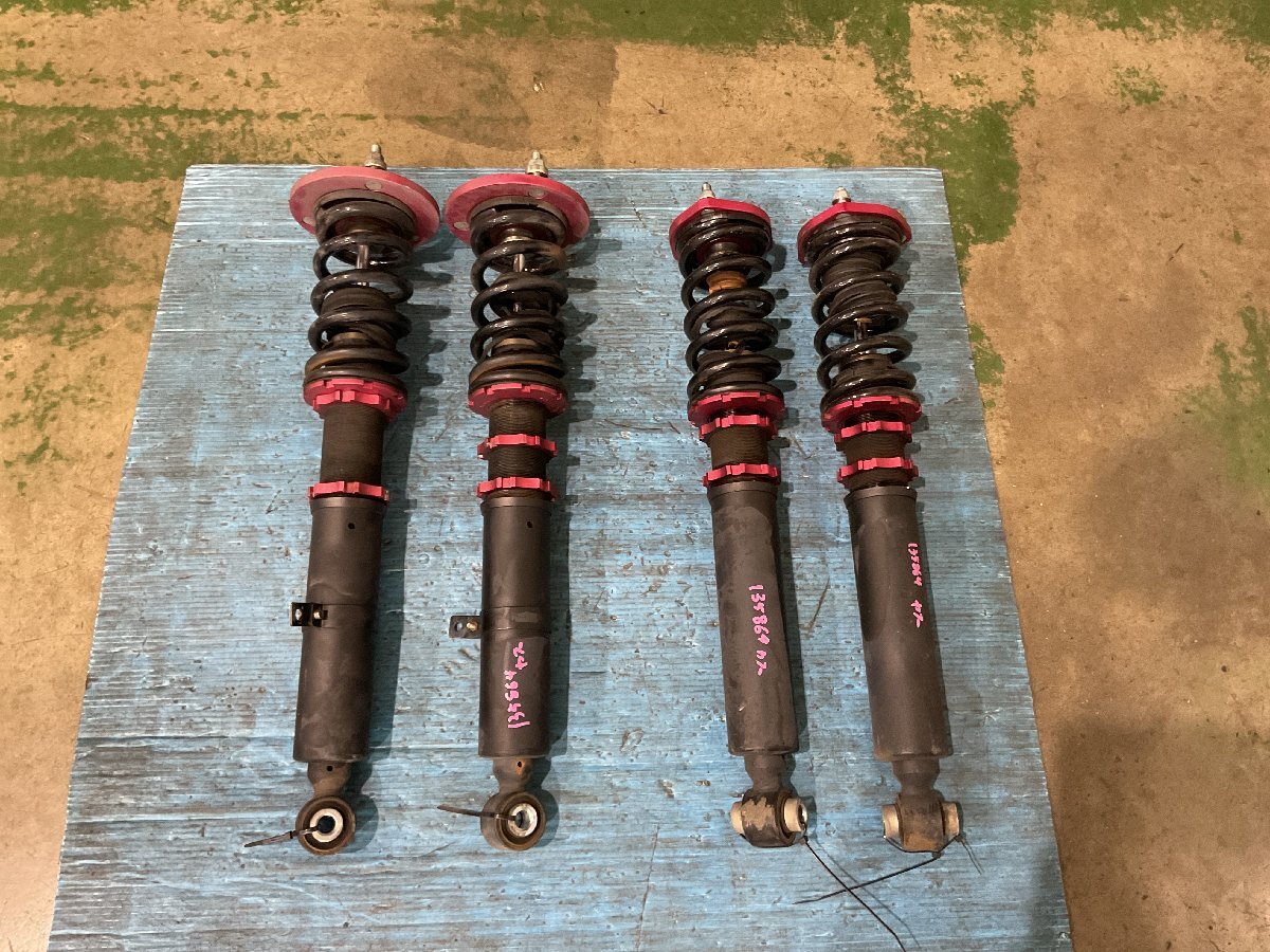 トヨタ マークX DBA-GRX130 車高調 メーカー不明 全長調整式 減衰固定　(A7-101 135864 ）　_画像1