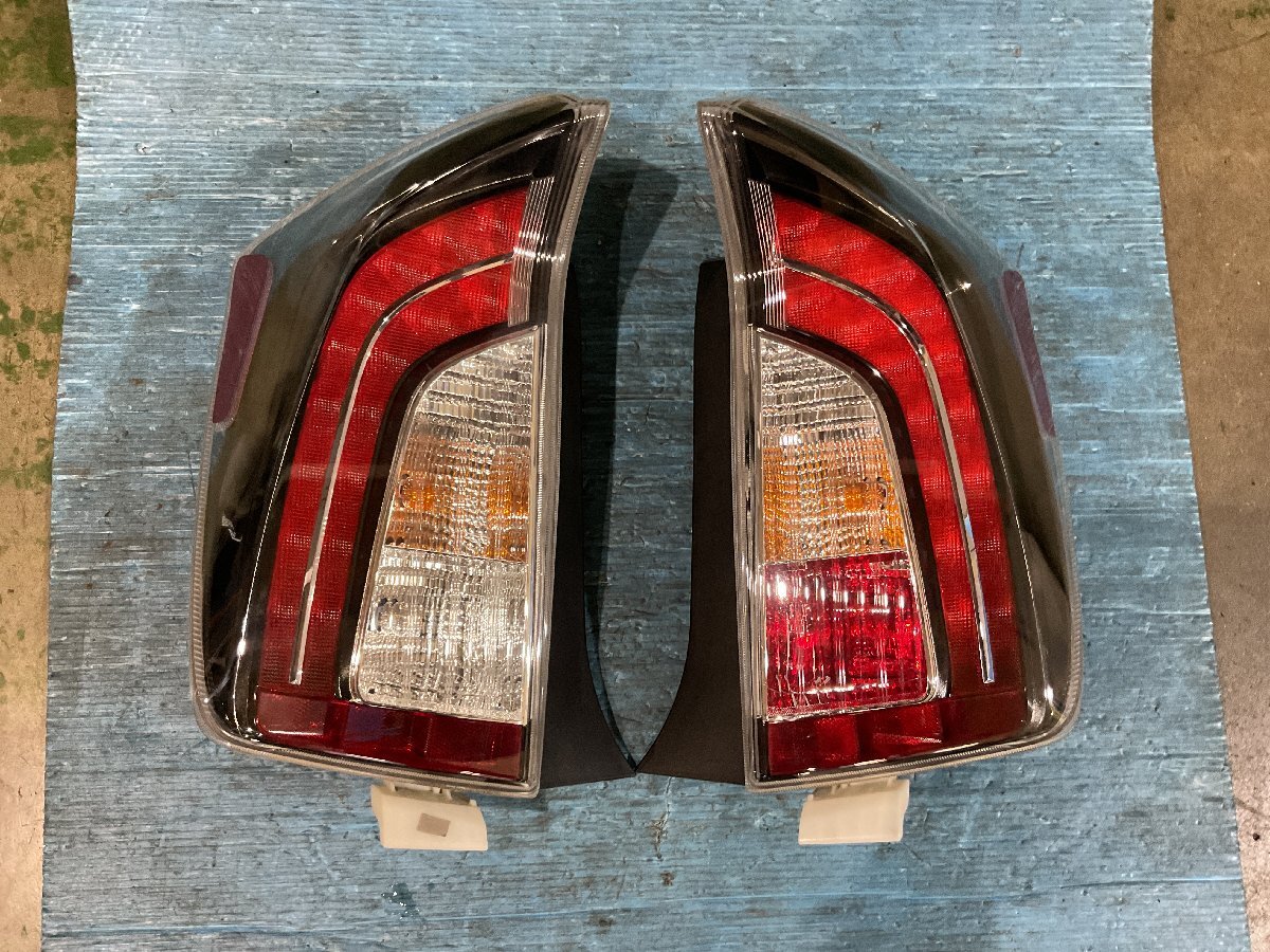 トヨタ プリウス ZVW30 G’s テールランプ 左右 STANLEY 47-56（A6-201 135280）_画像1