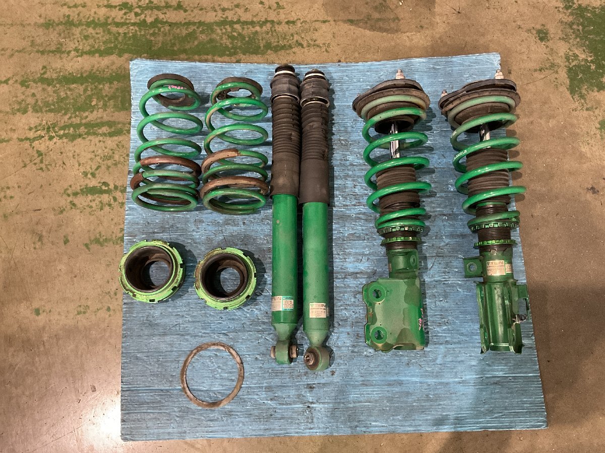 トヨタ プリウス ZVW30 車高調 TEIN テイン STREET BASIS G1Q08-12746 ネジ式 減衰無　(A7-101 135280 ）　_画像1