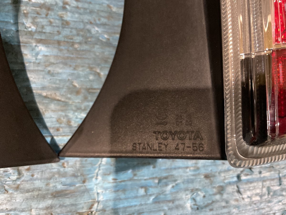 トヨタ プリウス ZVW30 G’s テールランプ 左右 STANLEY 47-56（A6-201 135280）_画像7
