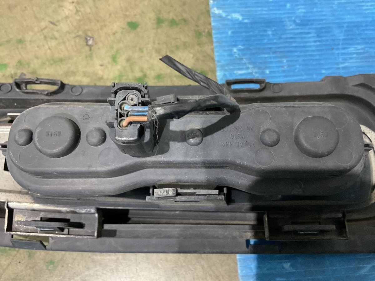 BMW MINI SV16 リアバンパーガーニッシュ ランプ付 (A8-101 120835）　_画像8