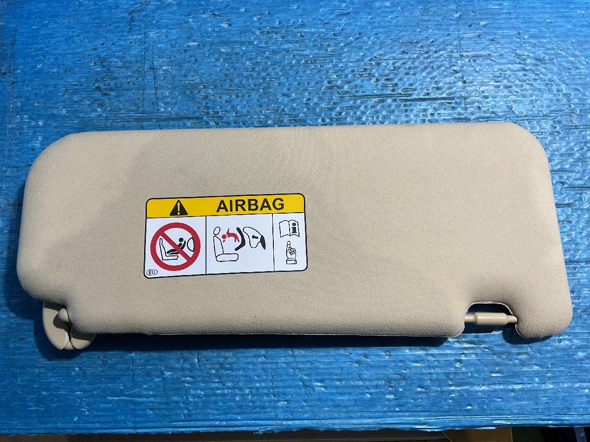 12 トヨタ アルファード 3BA-GGH35W 2020年9月 純正 サンバイザー トリム№LK01　(A5-201 134258 ）　_画像6