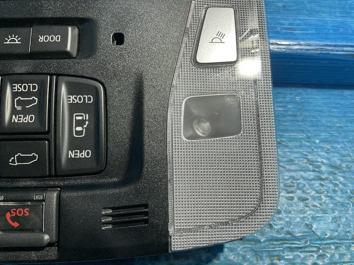 11 トヨタ アルファード 3BA-GGH35W 2020年9月 1D111-255G 純正 ルームランプ ジャンク品　(A7-201 134258 ）　_画像7