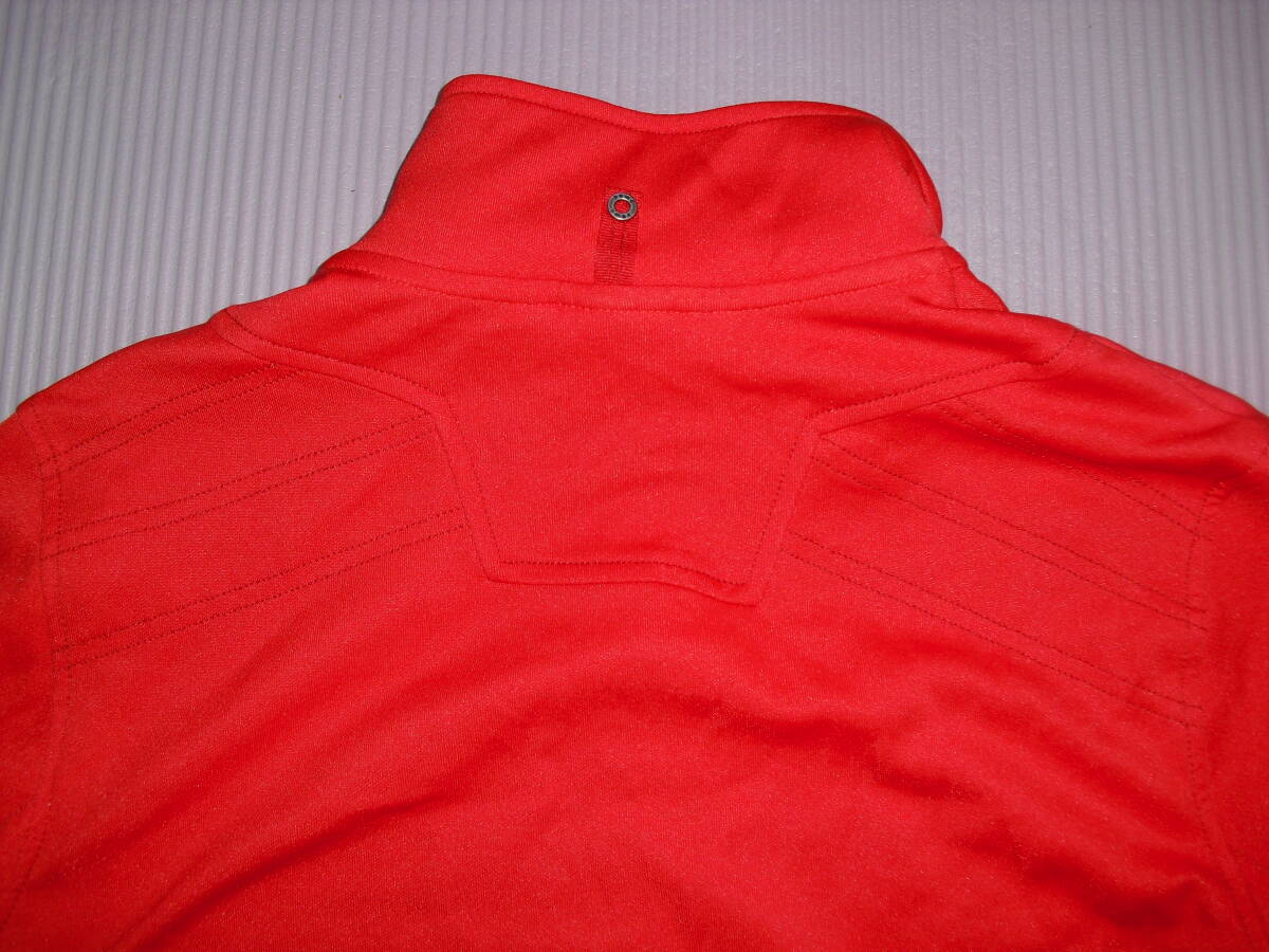 サイズ４８（L程度）　プーマ（フェラーリ）のトラックジャケット！！_画像5