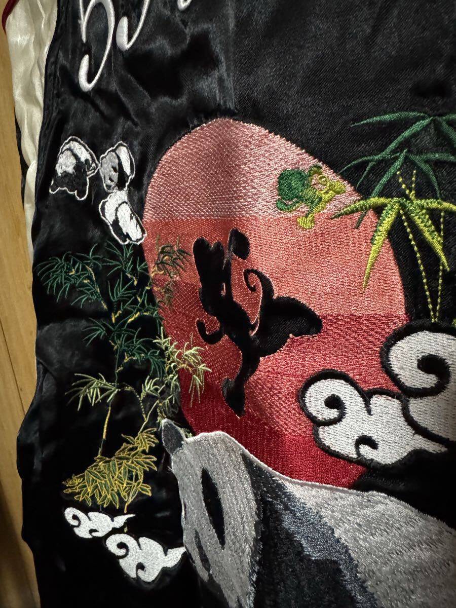 悟空本舗 スカジャン パンダ 59 Japan 刺繍 リバーシブル ブラック シャンパンゴールド サイズM_画像3