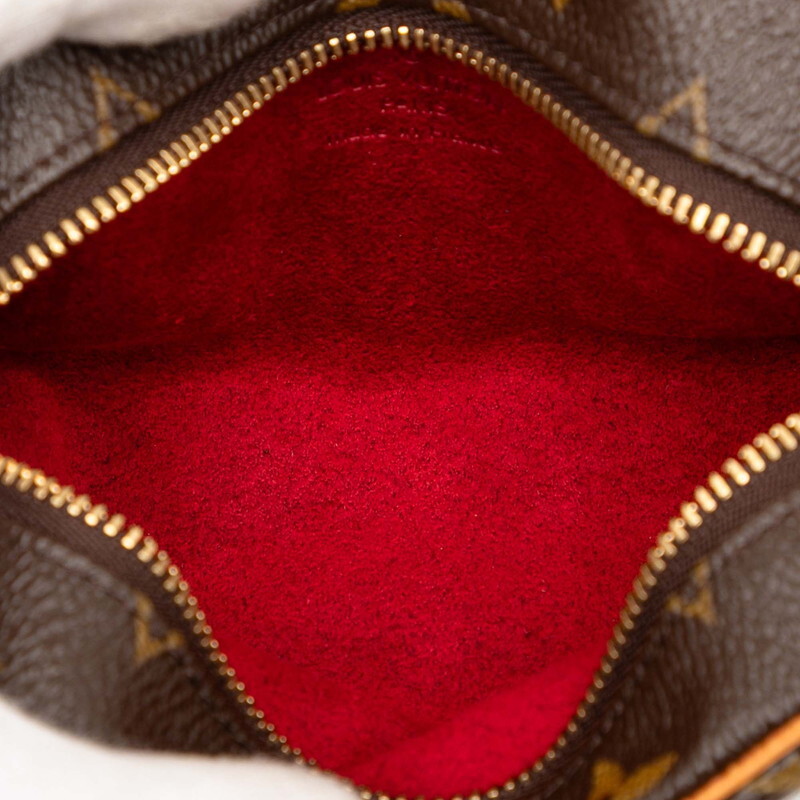 ルイ ヴィトン モノグラム トゥルース ワピティ ポーチ カメラケース M58030 ブラウン PVC レザー レディース LOUIS VUITTON 【中古】_画像4