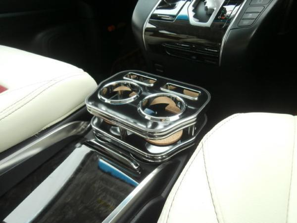 30ヴェルファイア/アルファード前期(15/1～)　フロントカップホルダー ブラック　BKｘフルメッキ_画像1