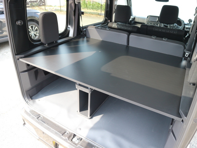 13色から選べる　700系アトレー（21/12～）後部荷室用　フロアパネル_画像1