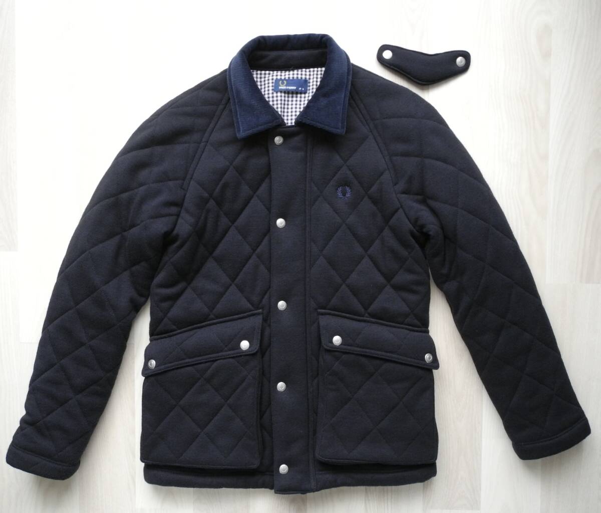  Fred Perry вышивка Logo стеганная куртка 