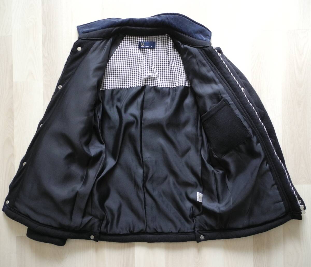  Fred Perry вышивка Logo стеганная куртка 