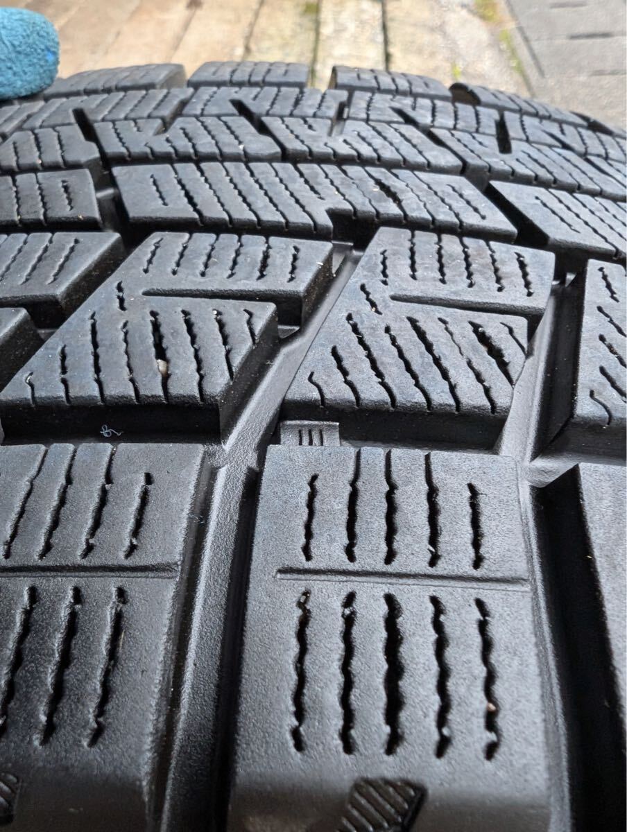 スタッドレスタイヤ 215/60R16 ホイールセット４本 中古_画像8