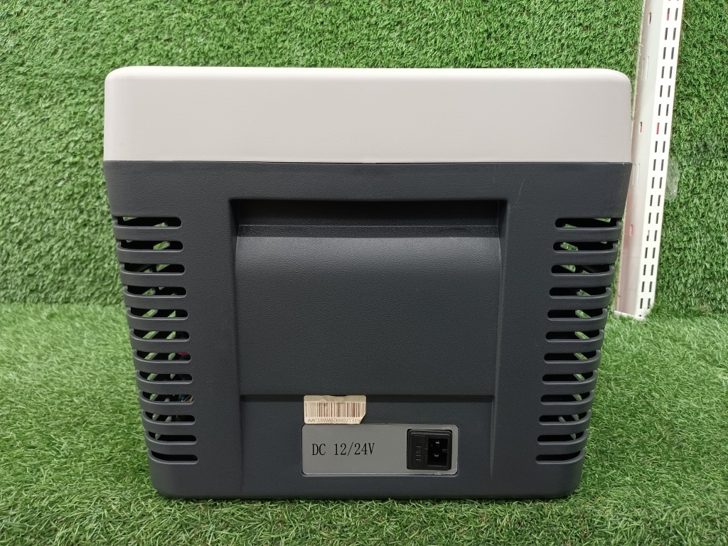 中古 F40C4TMP 28L ポータブル冷蔵庫 車載冷蔵庫 温度範囲 -22℃～10℃ B28_画像4