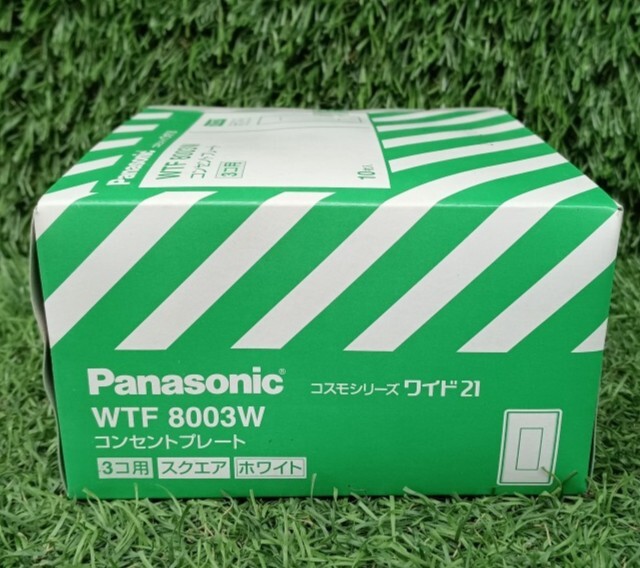 未開封品 Panasonic パナソニック コスモシリーズワイド21 コンセントプレート 3個用 ホワイト WTF8003W 10枚入_画像6