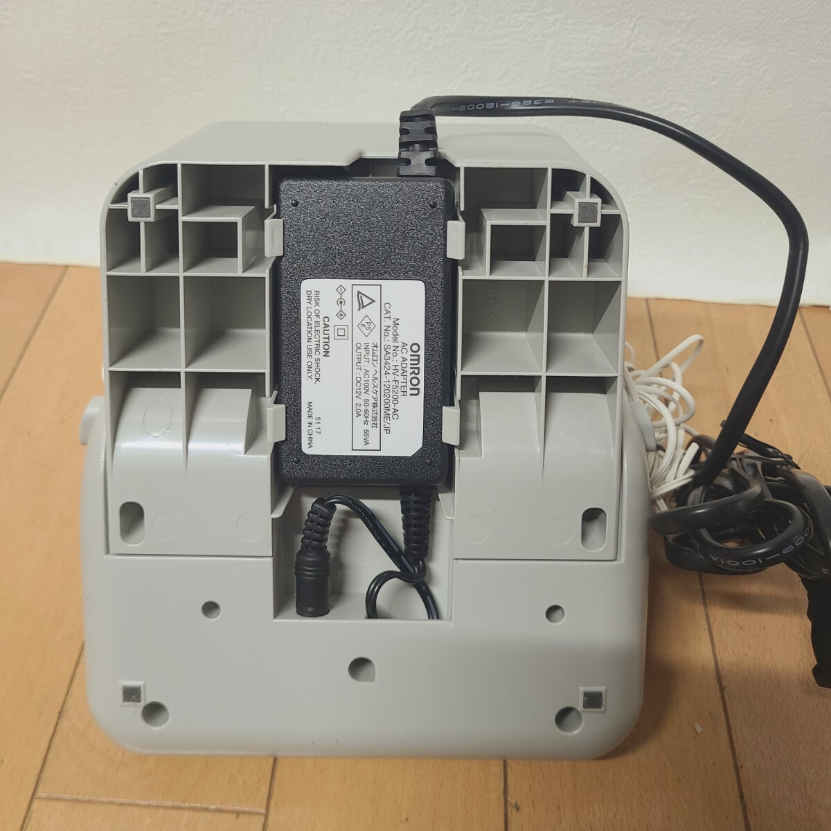 1112 ★OMRON HV-F9520 オムロン電気治療器 温熱 家庭用 マッサージ_画像5