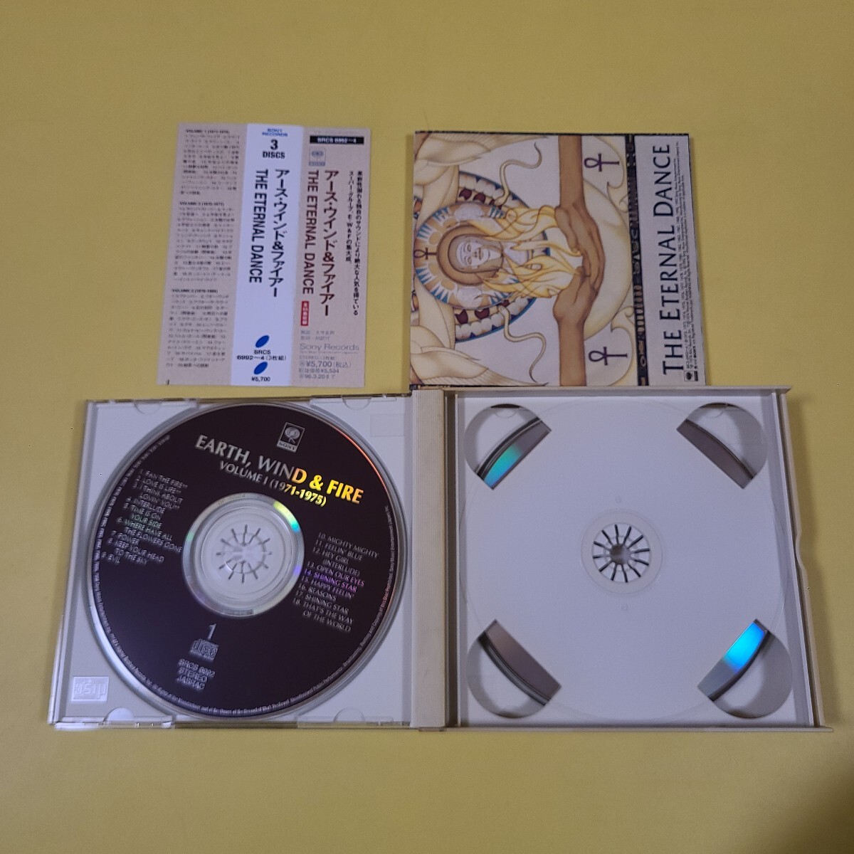 614◆◇ CD アース・ウィンド&ファイアー/ジ・エターナル・ダンス 3枚組◇◆_画像2
