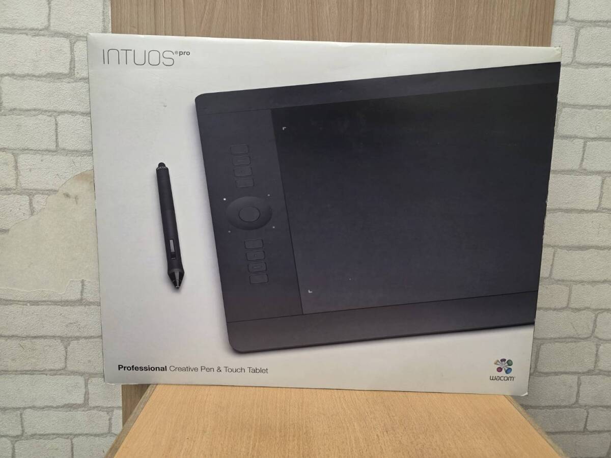 AKI M Wacom ワコム Intuos pro large PTH-851 板タブ　通電のみ_画像1