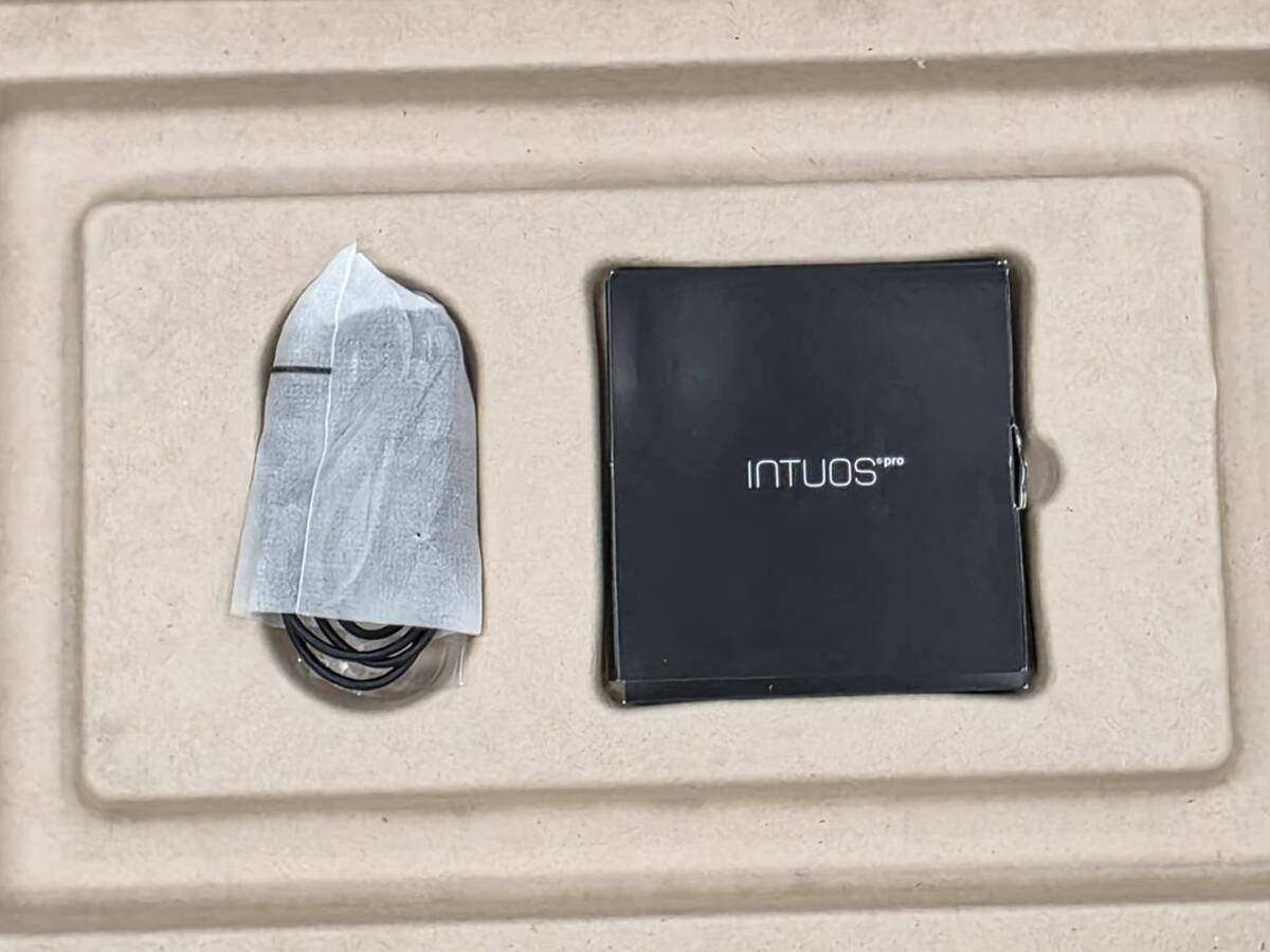 AKI M Wacom ワコム Intuos pro large PTH-851 板タブ　通電のみ_画像6