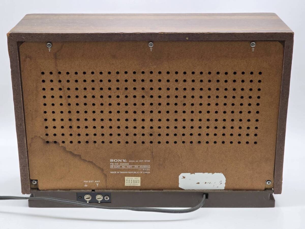 AKI M H R71112 SONY ソニー FM/AM 2BANDS ラジオ ICF-9740 昭和レトロ アンティーク_画像4