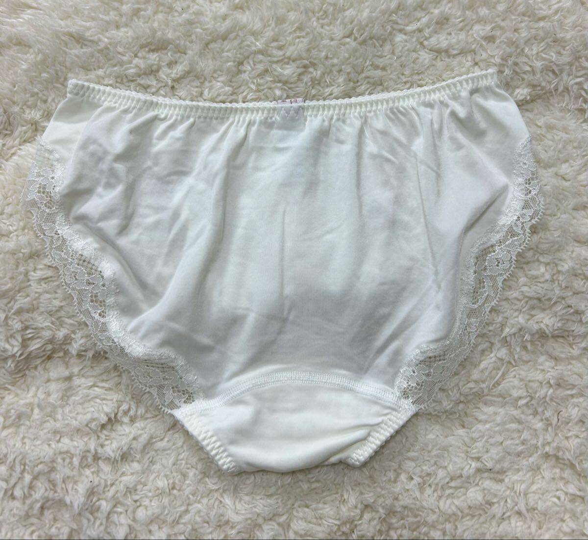 トリンプ　Triumph FLORALE プレミアム　フロラーレ　高級ショーツ　ホワイト_画像3