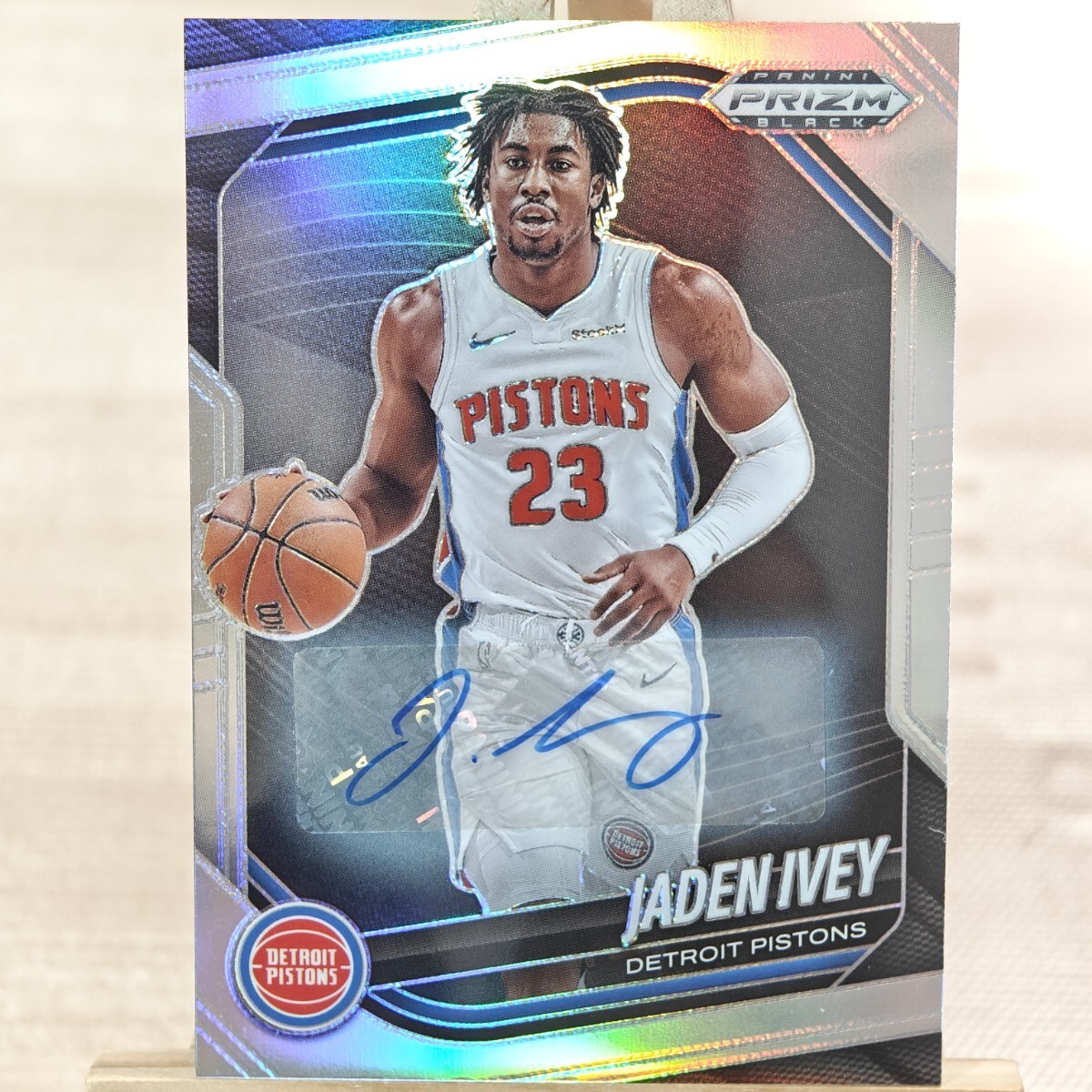  J ten* ivy 2024-25 Panini Prizm Black Silver Prizm Jaden Ivey Auto автограф автограф карта te Toro ito* поршень z