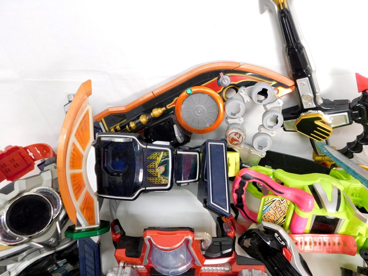 M912★仮面ライダーベルト 武器 まとめて ウィザード 煌輝斧剣 DXアックスカリバー 鎧武 DX戦国ドライバー ジャンク★送料1580円〜_画像4