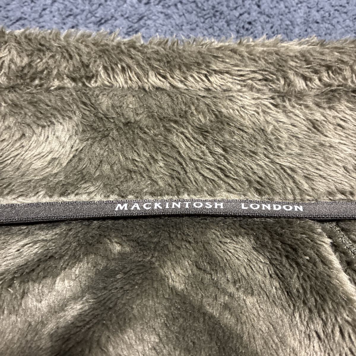 【極美品】MACKINTOSH LONDON MEN バルキーフリースジップアップブルゾン カーキ サイズ40 G1F16-623-72_画像7