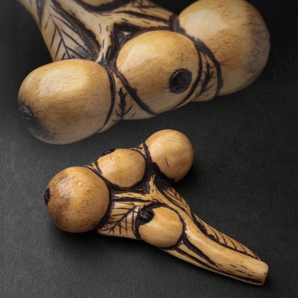 JQ156 времена .. предмет старый .[.. map / локва /biwa] большой netsuke ширина 7.2cm* старый угол netsuke * старый netsuke кейс для печати дым . входить оборудование орнамент .. предмет старый изобразительное искусство 