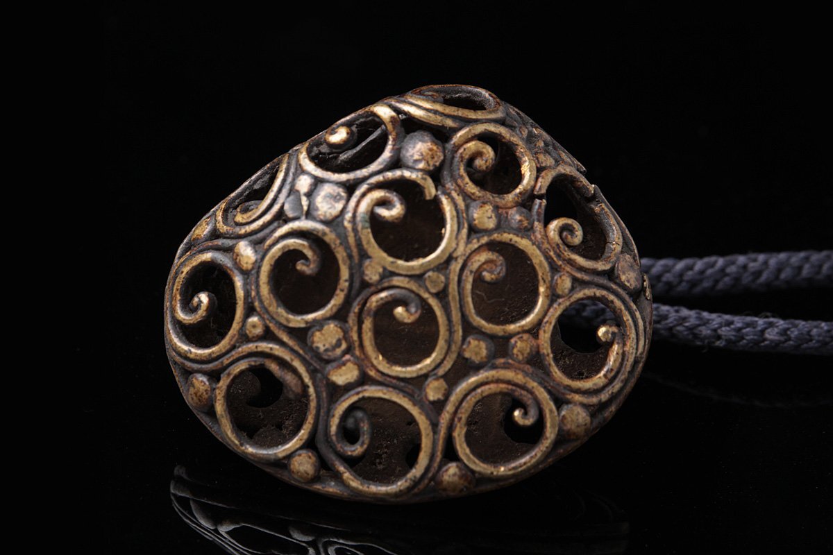 FD977 времена .. предмет медный Tang .. моллюск netsuke ширина 4.4cm* медь . netsuke * старый netsuke . предмет дым . входить кейс для печати оборудование орнамент . старый золотой . старый изобразительное искусство